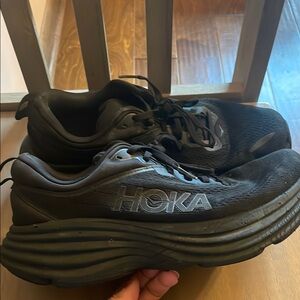 HOKA Bondi 8